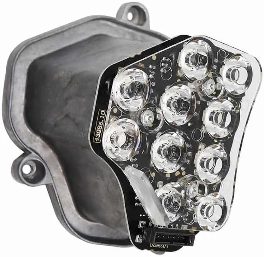 TRANSFORMATOR LED 63117271902 E DREJTA –