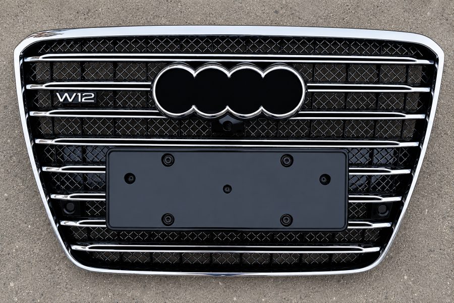 Grilë Audi A8 D4 W12